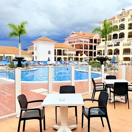 Luxury 3 Bedroom Dinastia In Cristianos Lägenhet *