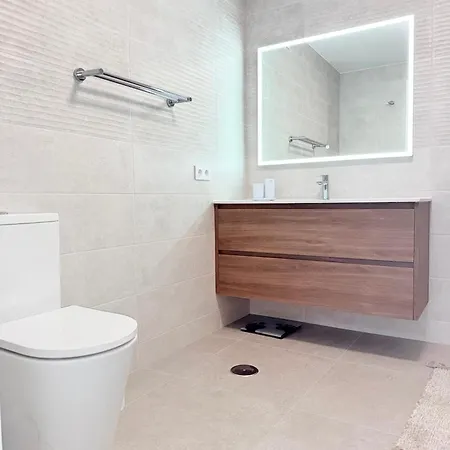 Luxury 3 Bedroom Dinastia In Cristianos Apartment Los Cristianos (Tenerife)